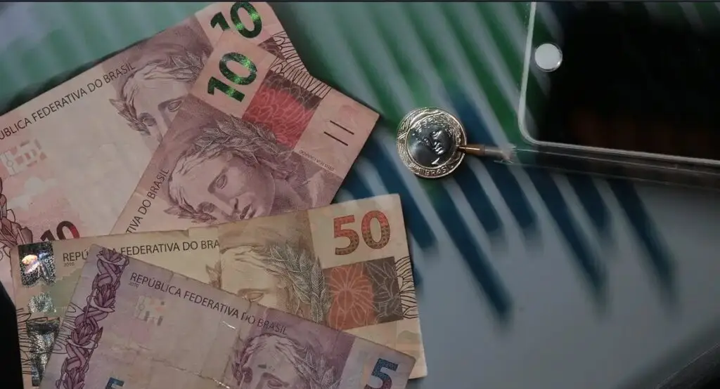 Sem educação financeira, brasileiro busca renda extra renda extra